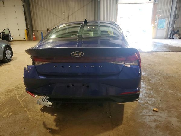 2022 HYUNDAI ELANTRA SEL
