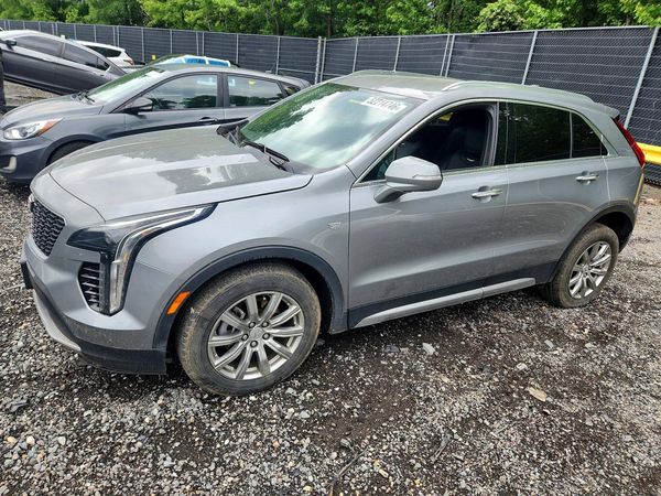 2023 CADILLAC XT4