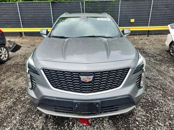 2023 CADILLAC XT4