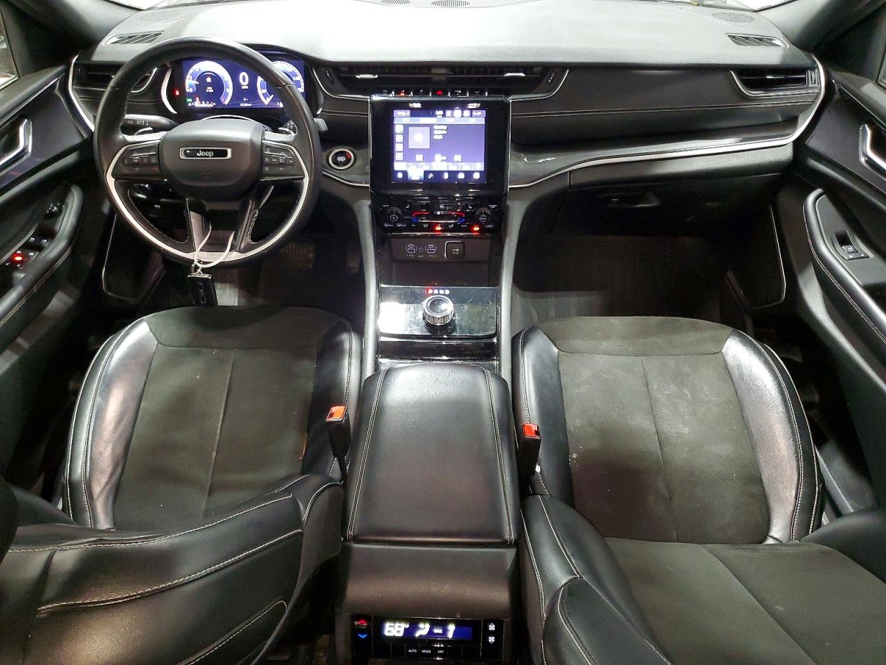 2021 JEEP GRAND CHEROKEE L LAREDO 4X4