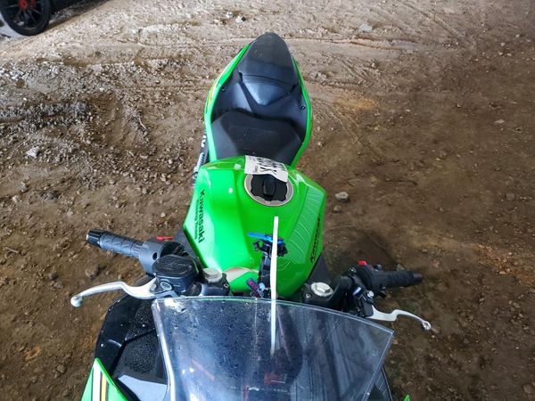 2025 KAWASAKI EX