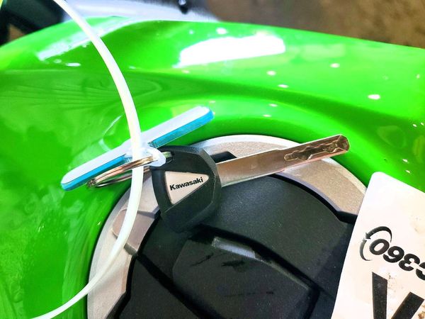 2025 KAWASAKI EX