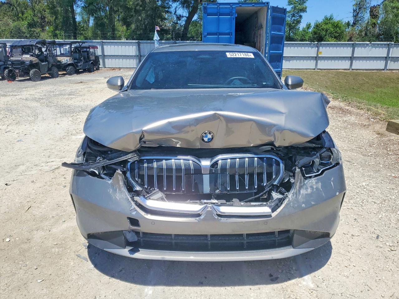 2024 BMW 530