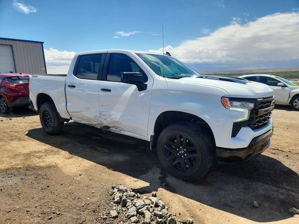 2025 CHEVROLET SILVERADO Trail Boss - LT