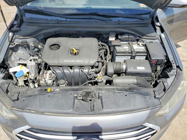 2017 HYUNDAI ELANTRA