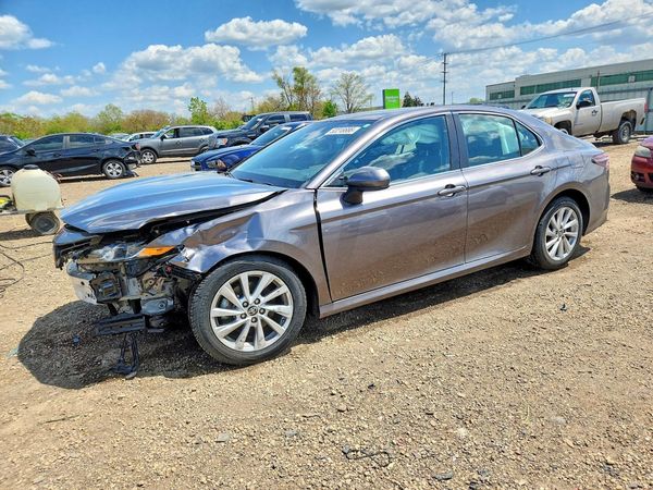 2023 TOYOTA CAMRY