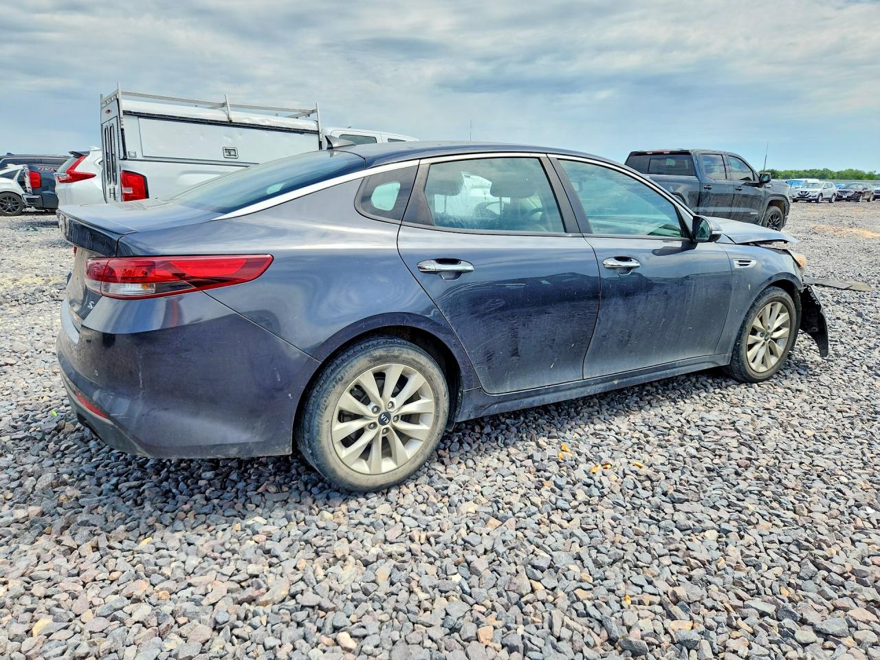 2018 KIA OPTIMA LX