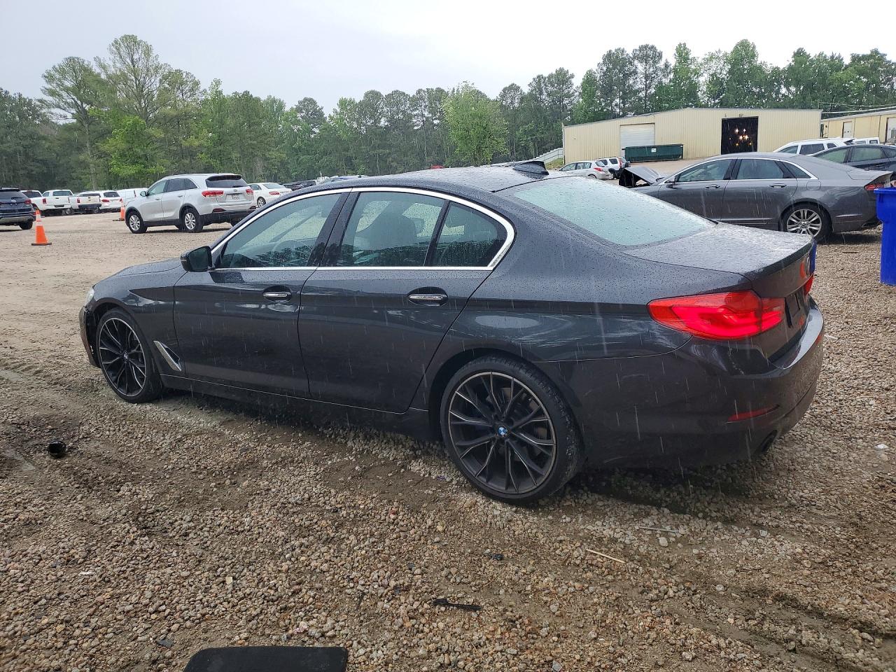 2017 BMW 530
