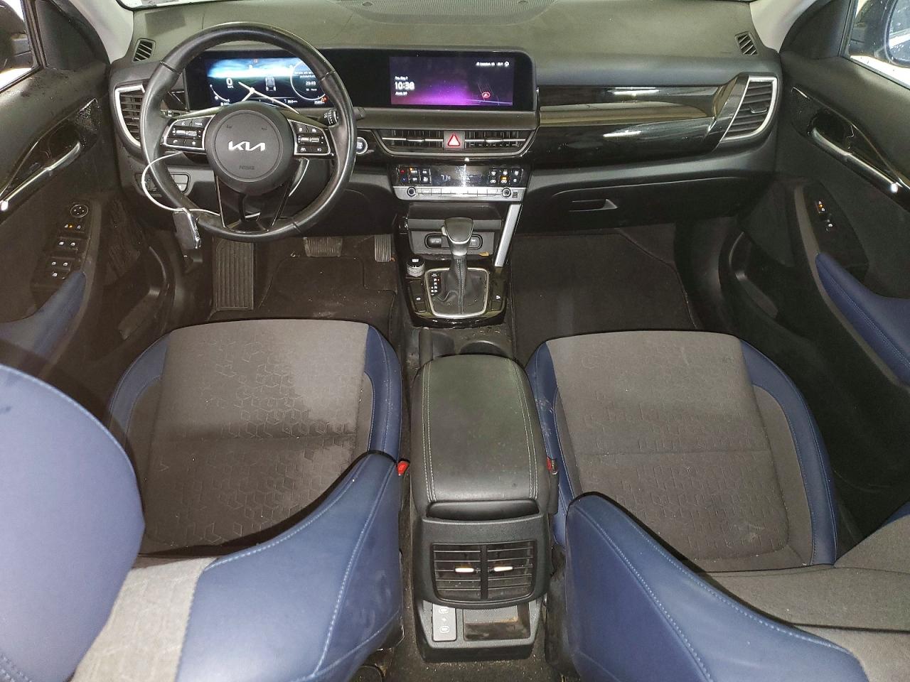 2024 KIA SELTOS S, X-Line