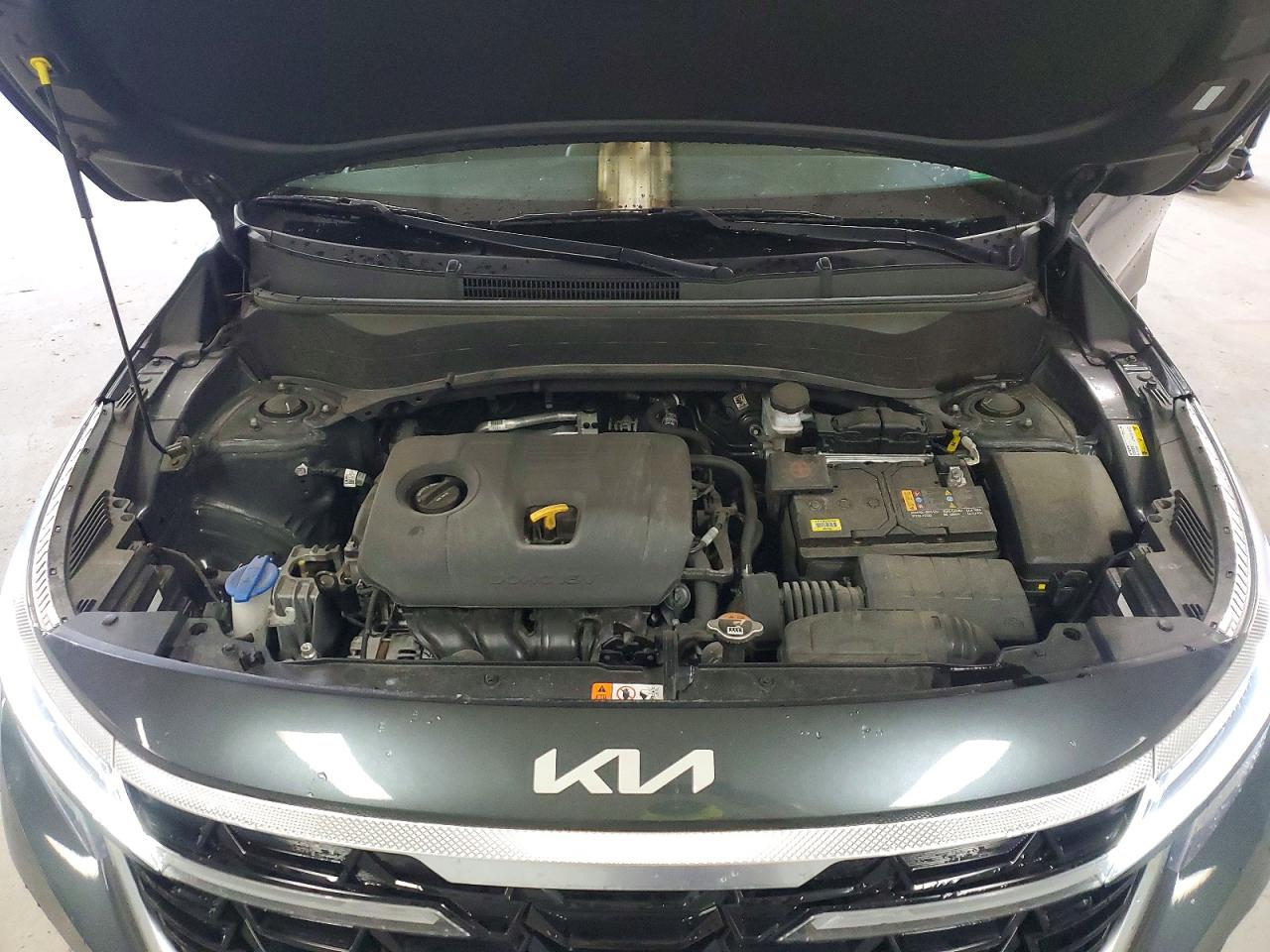 2024 KIA SELTOS S, X-Line