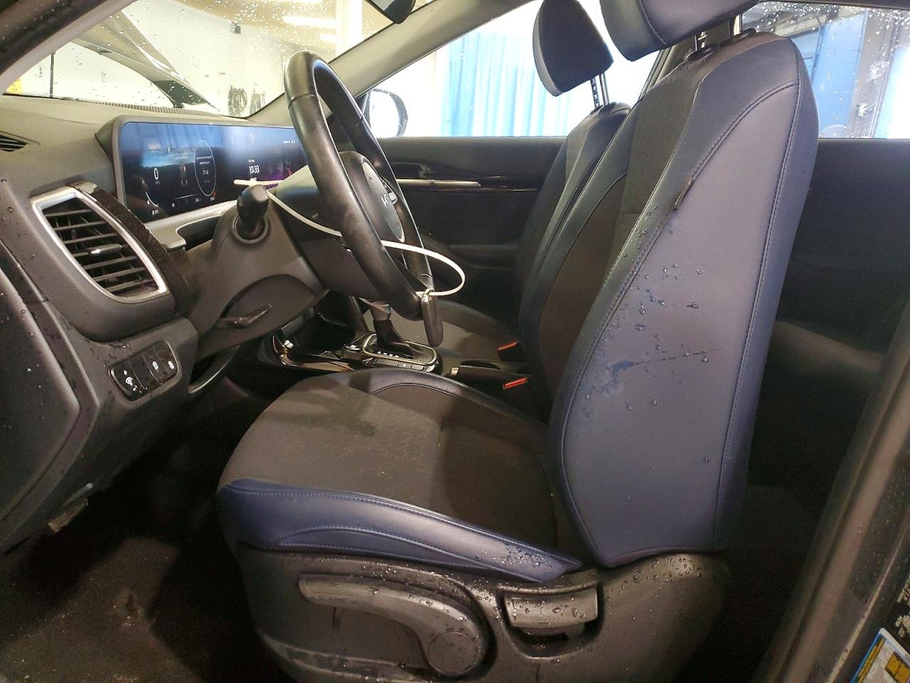 2024 KIA SELTOS S, X-Line