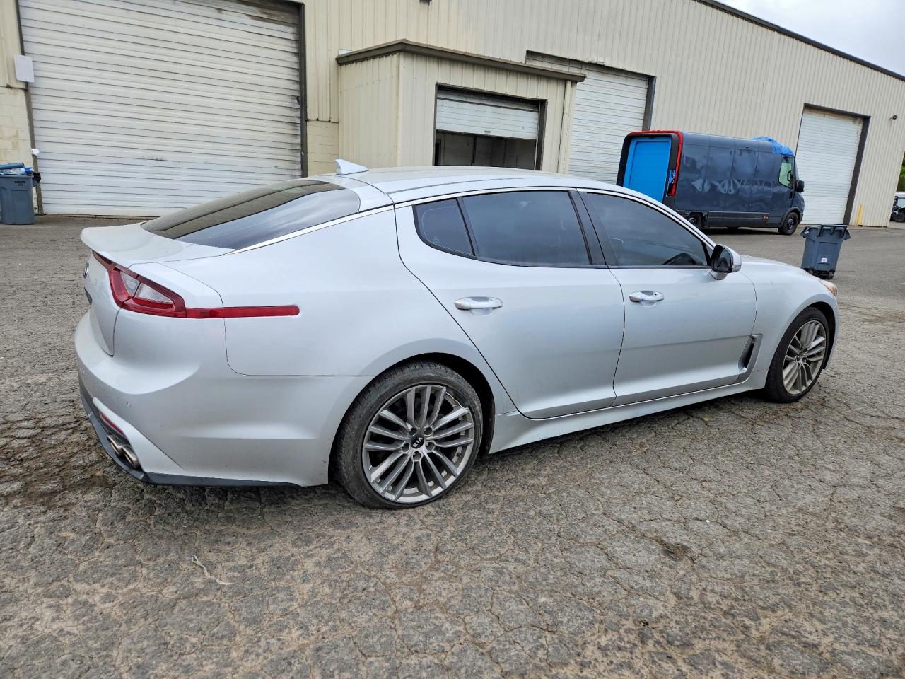 2018 KIA STINGER