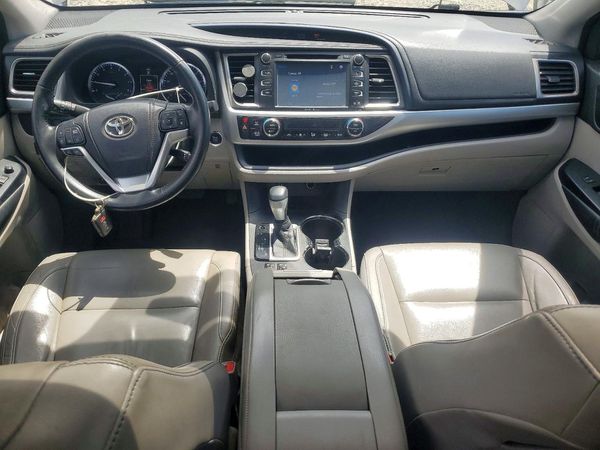 2015 TOYOTA HIGHLANDER Base/Hybrid