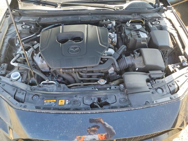 2025 MAZDA 3 Preferred Package
