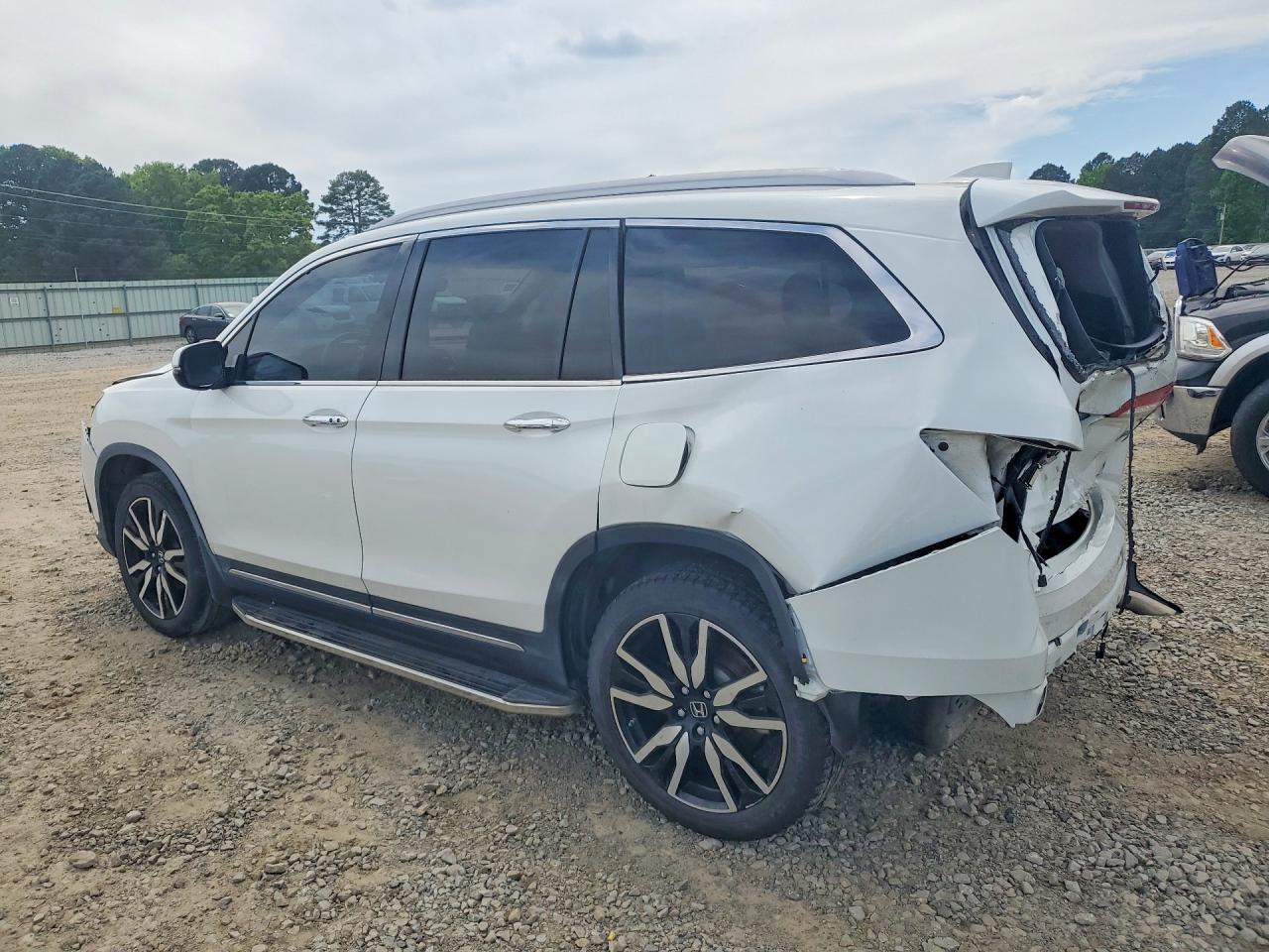 2020 HONDA PILOT TOURING