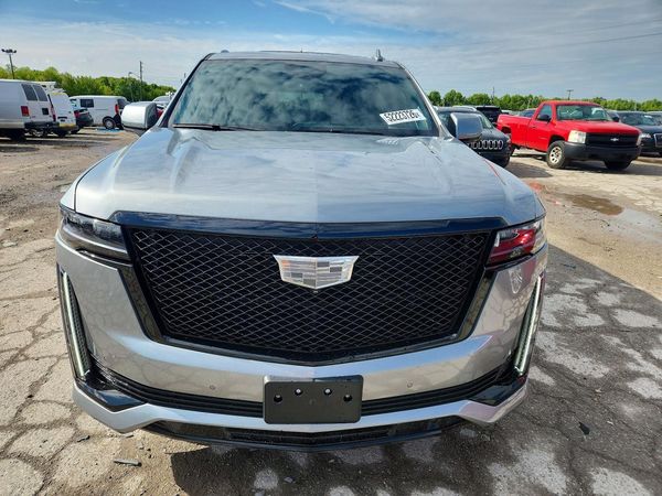 2024 CADILLAC ESCALADE