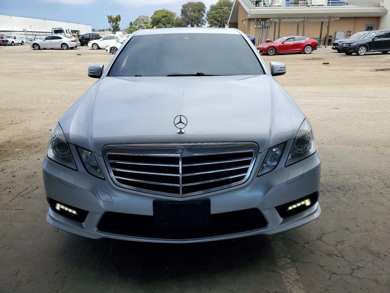 2011 MERCEDES-BENZ E E350