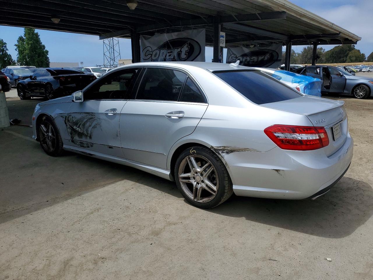 2011 MERCEDES-BENZ E E350