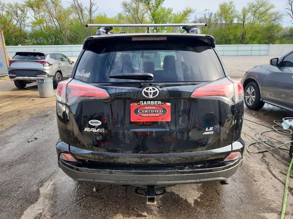 2016 TOYOTA RAV4 LE (X Grade)