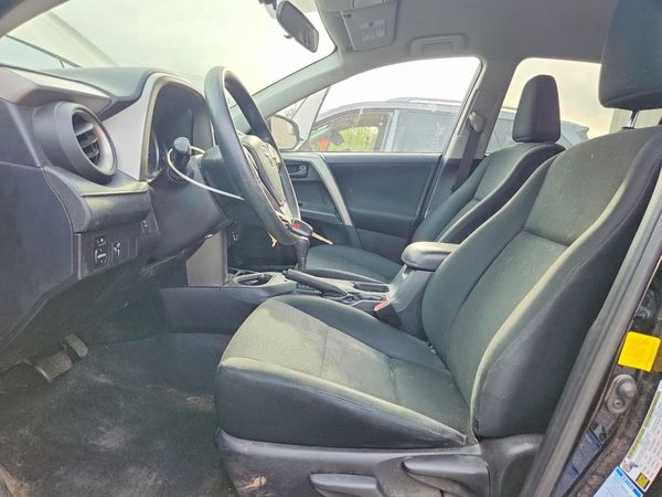 2016 TOYOTA RAV4 LE (X Grade)
