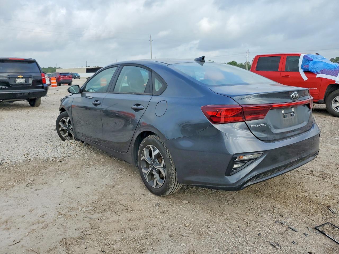 2021 KIA FORTE FE, LXS