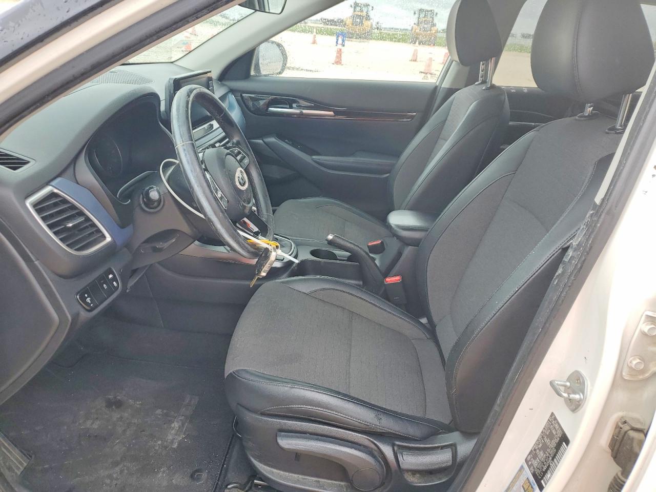2021 KIA SELTOS S