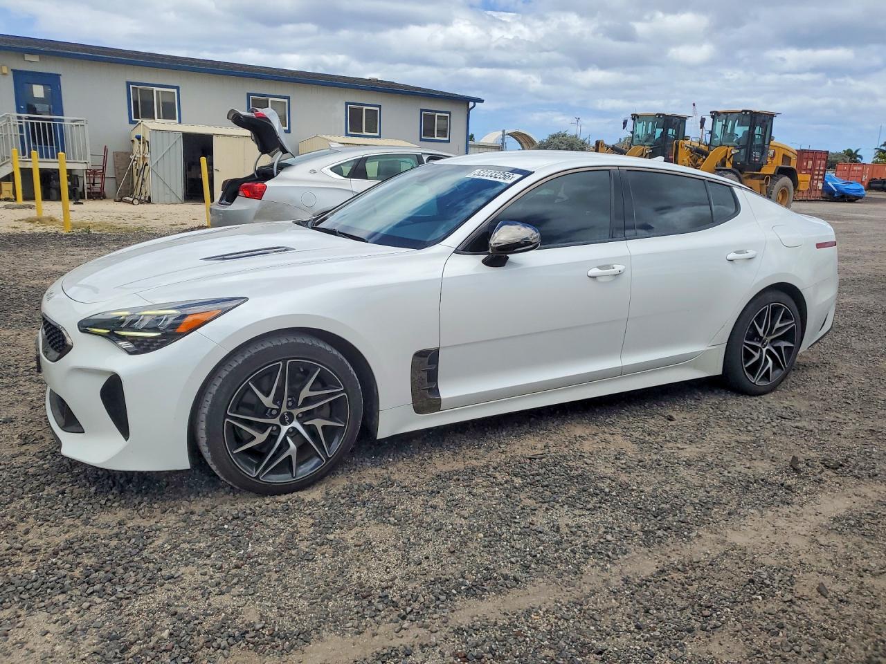 2022 KIA STINGER