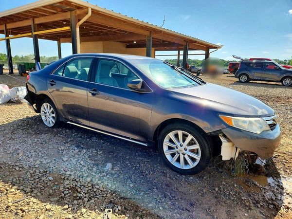2012 TOYOTA CAMRY