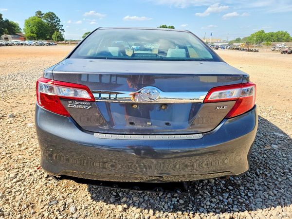 2012 TOYOTA CAMRY