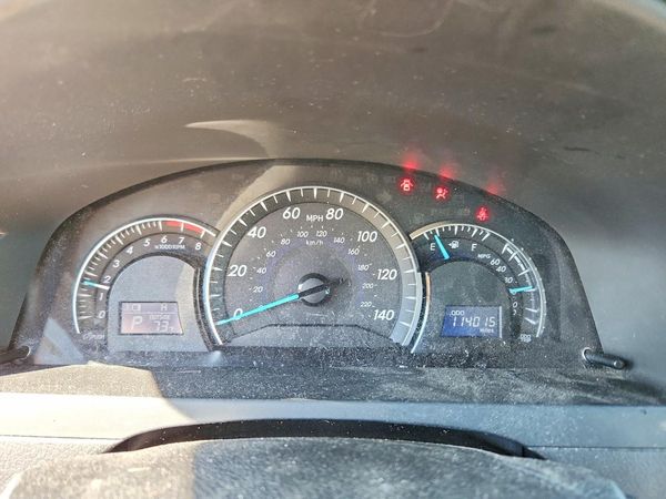 2012 TOYOTA CAMRY
