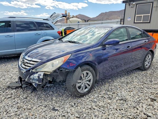 2012 HYUNDAI SONATA