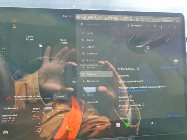 2024 TESLA MODEL 3