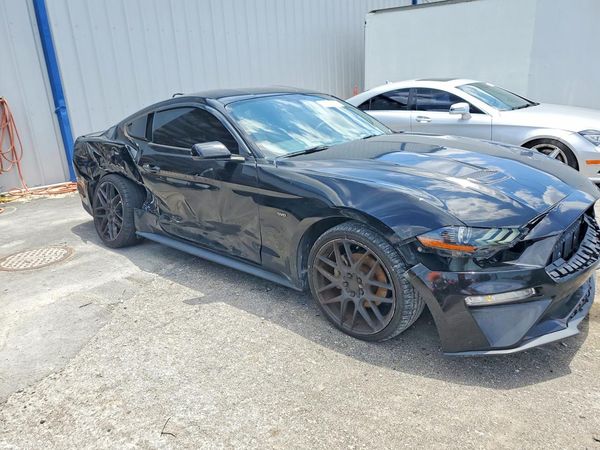 2018 FORD MUSTANG I4 Coupe