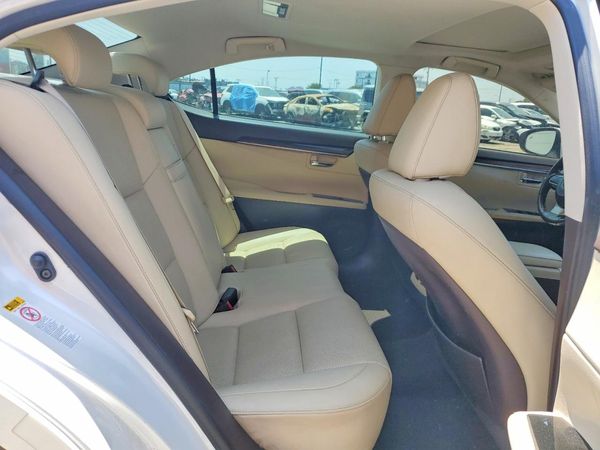 2016 LEXUS ES 350