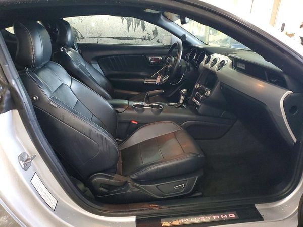 2017 FORD MUSTANG I4 Coupe