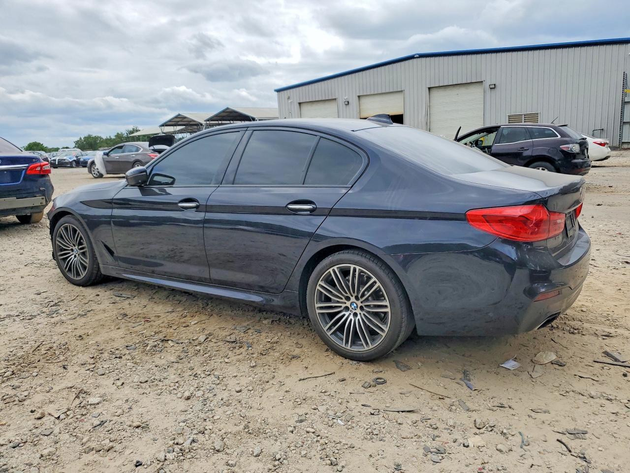 2017 BMW 530