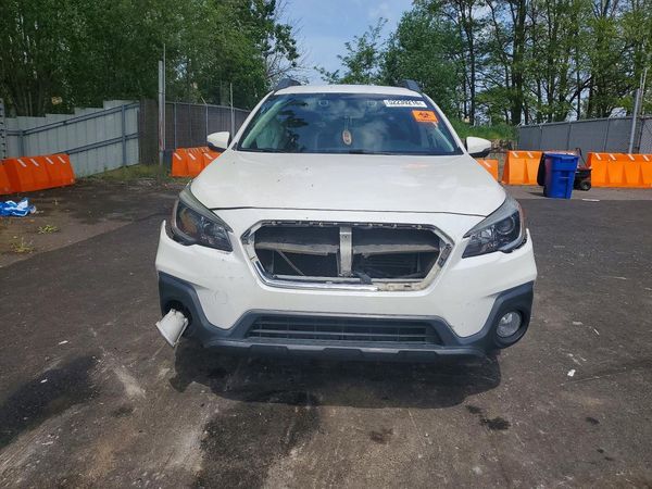 2018 SUBARU OUTBACK Premium+ES
