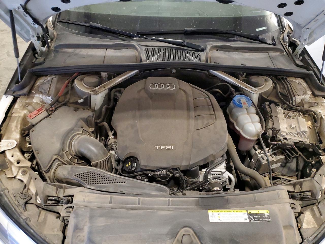 2019 AUDI A4 quattro Premium Plus
