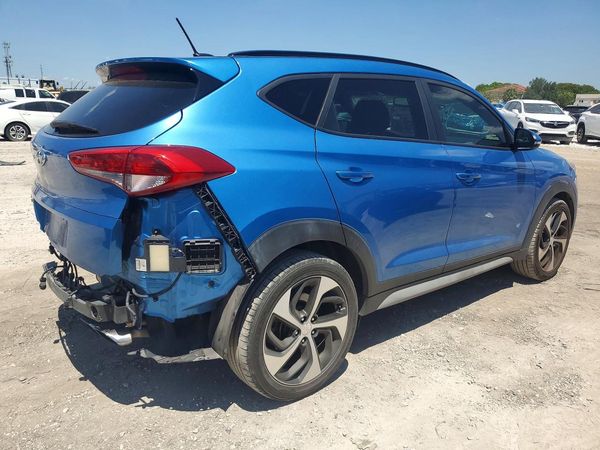 2017 HYUNDAI TUCSON