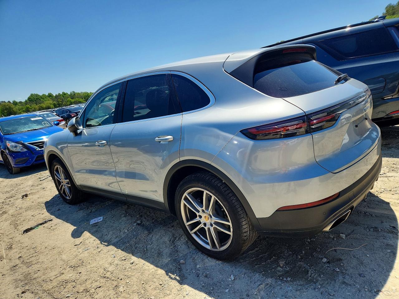2021 PORSCHE CAYENNE