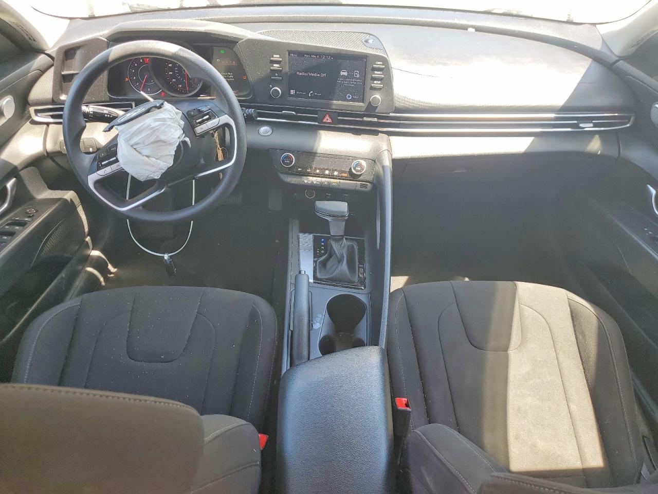 2021 HYUNDAI ELANTRA Blue