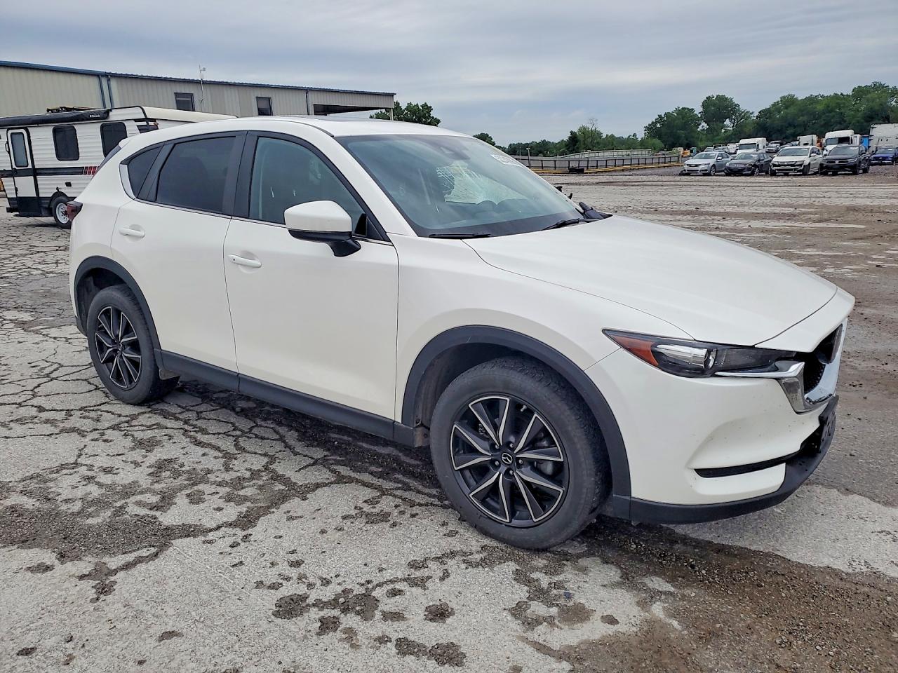 2018 MAZDA CX-5 Touring
