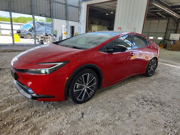 2024 TOYOTA PRIUS