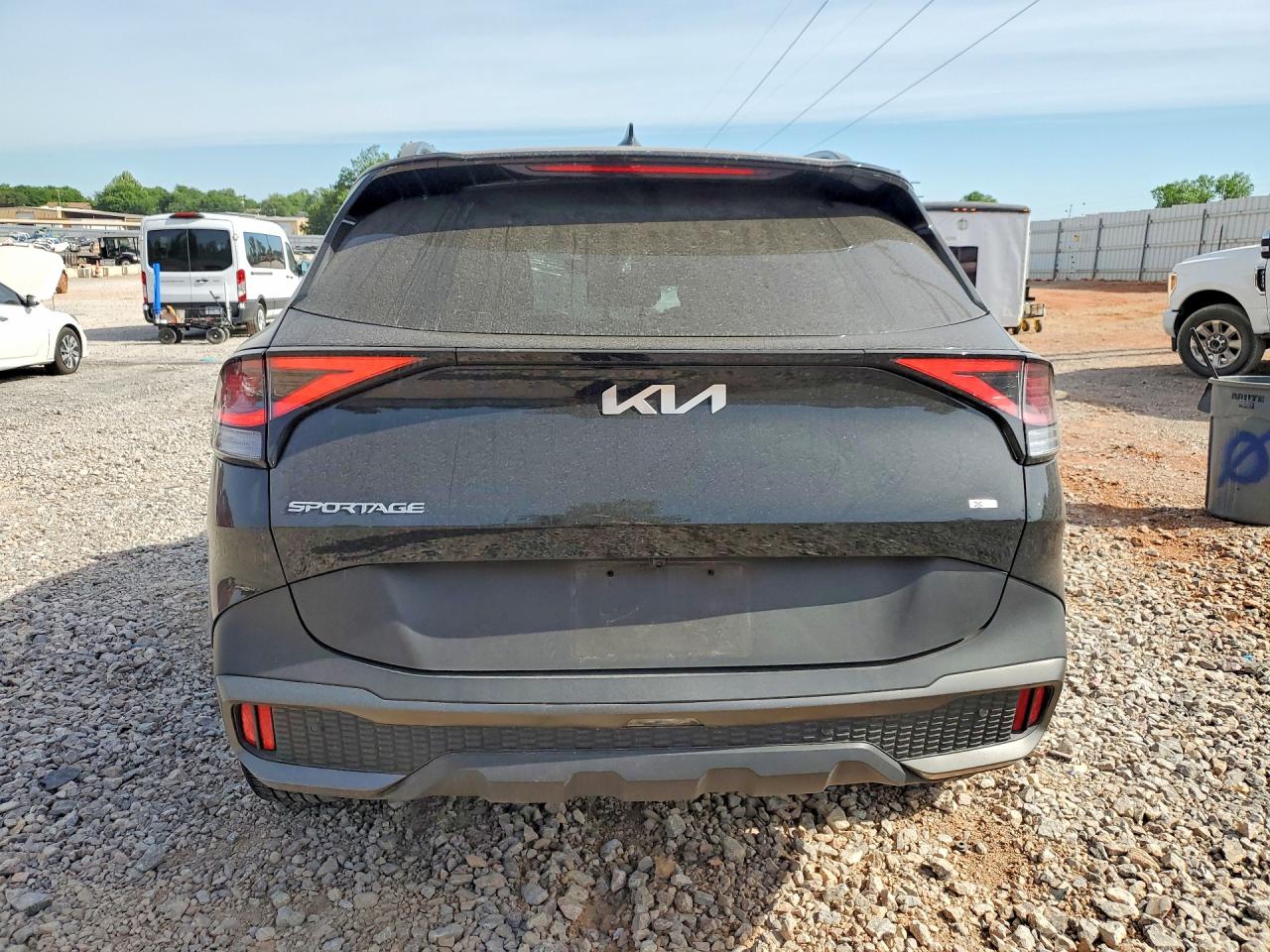 2024 KIA SPORTAGE X-LINE