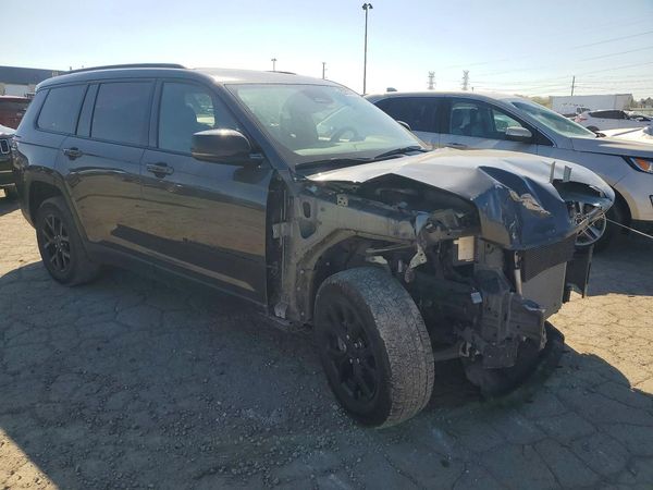 2024 JEEP GRAND CHEROKEE L LAREDO 4X4