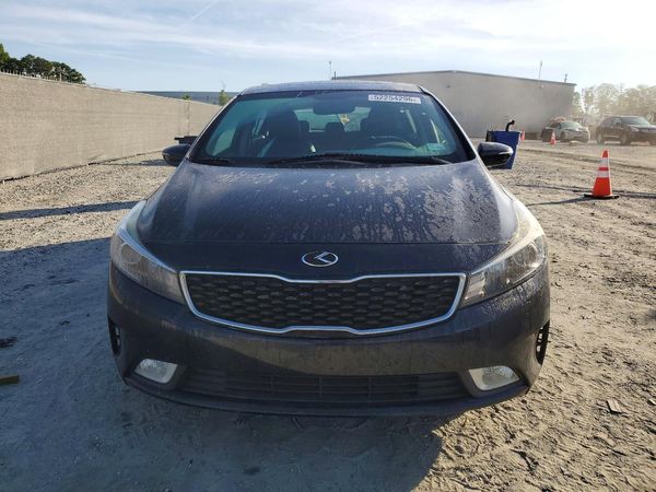 2017 KIA FORTE EX