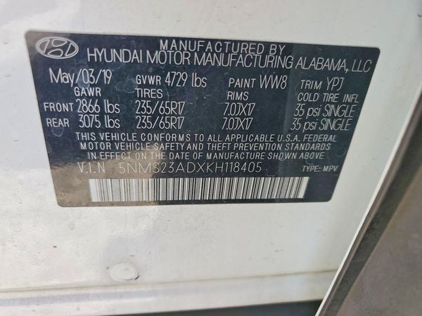 2019 HYUNDAI SANTA FE SE