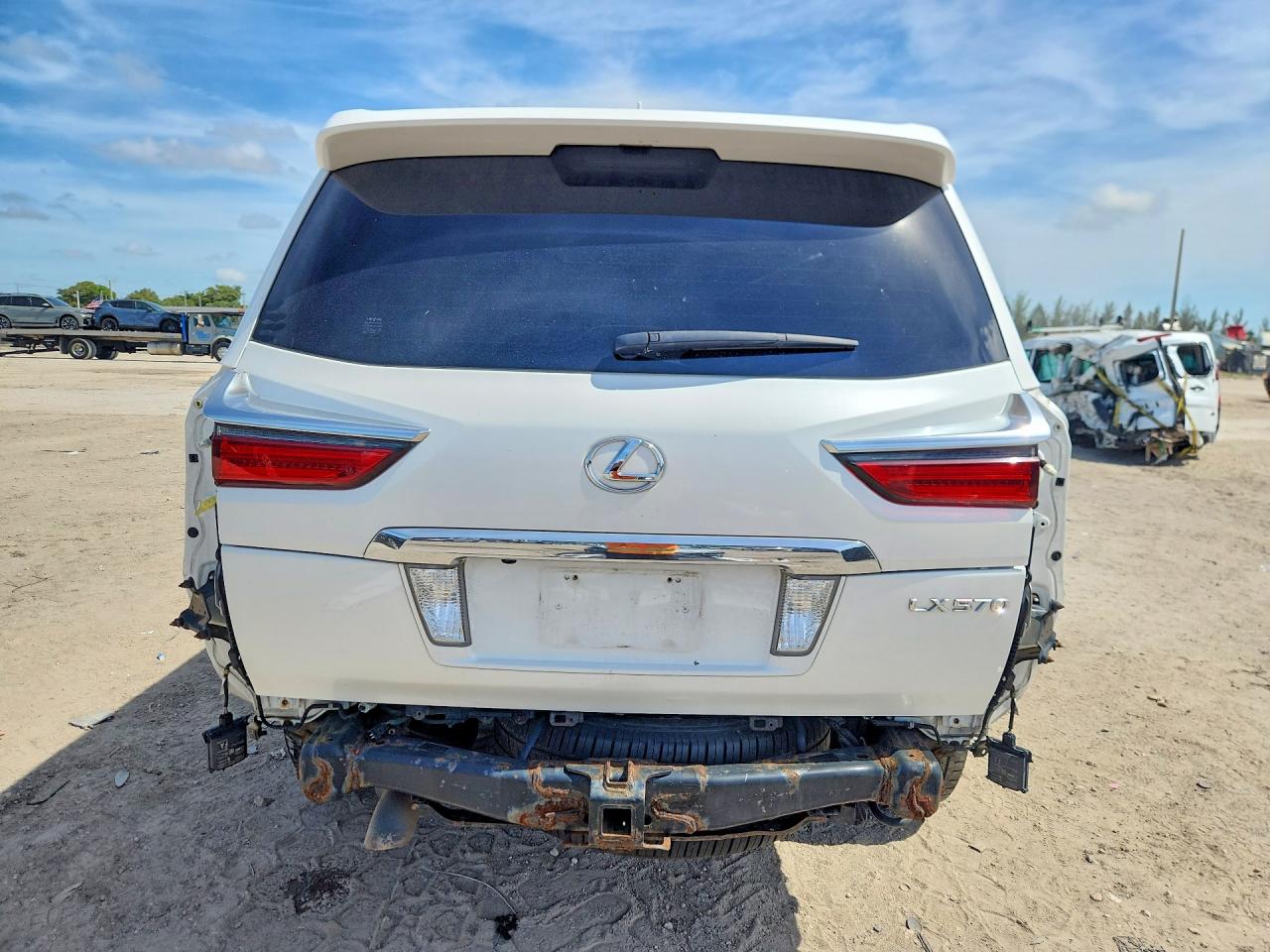 2017 LEXUS LX 570