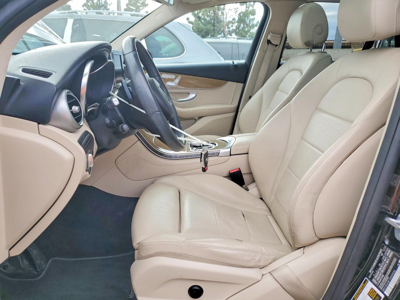 2018 MERCEDES-BENZ GLC GLC300