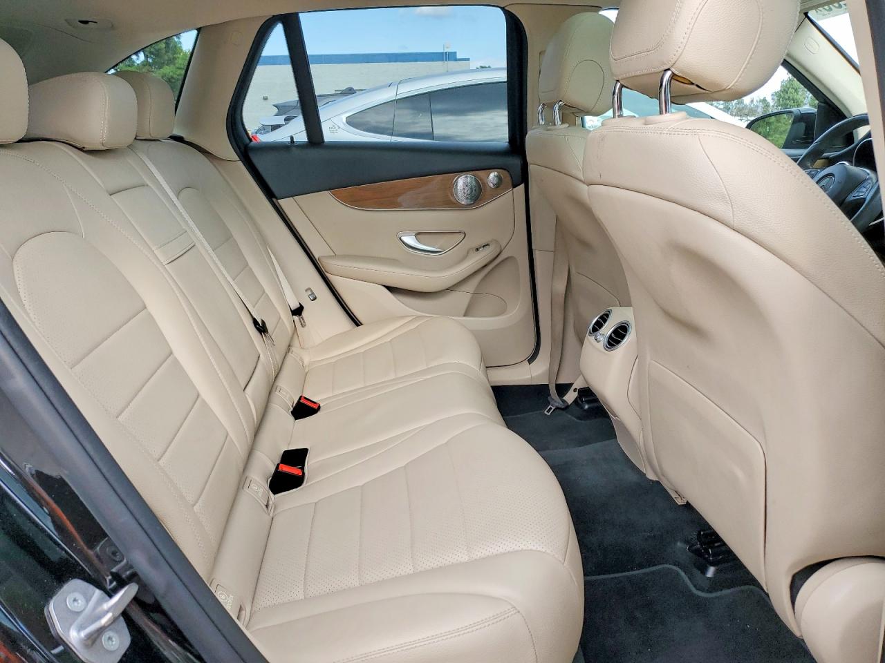 2018 MERCEDES-BENZ GLC GLC300